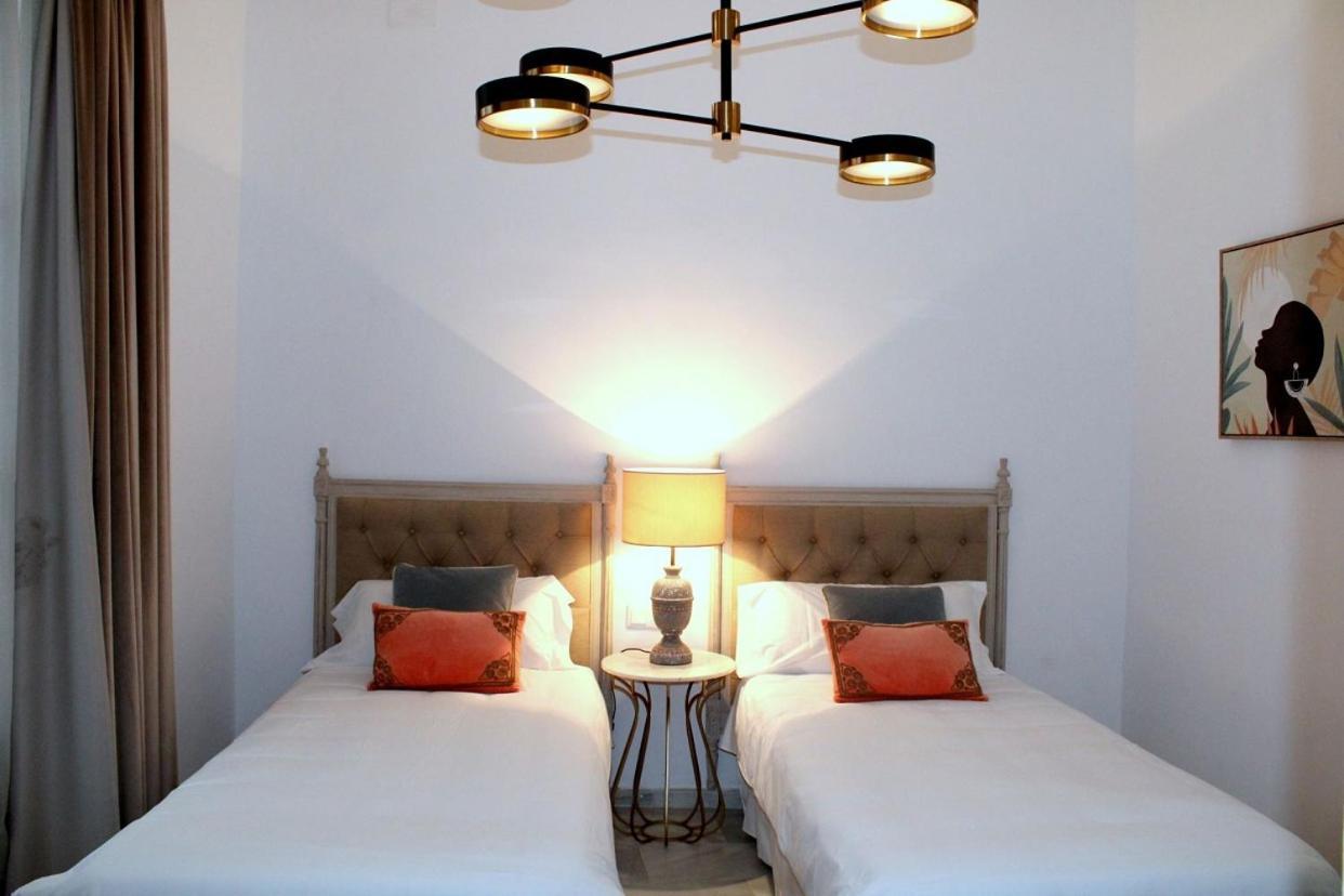 Hostal Roomsole Sevilla Exterior foto